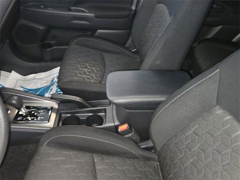 Used 2024 Mitsubishi Outlander Sport ES image 20