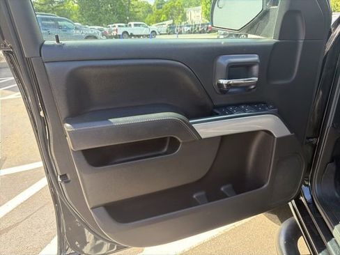 Used 2018 Chevrolet Silverado 1500 LT w/ All Star Edition AWD/4WD image 14