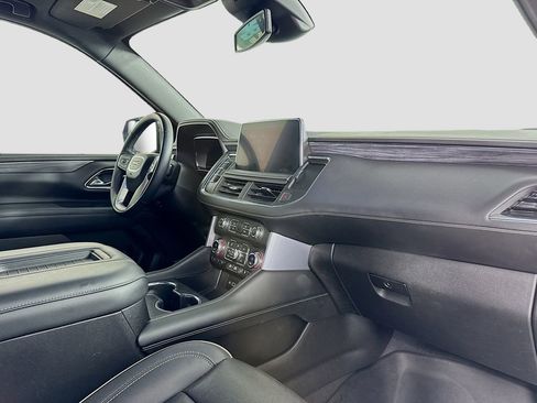 Used 2023 GMC Yukon SLT image 33