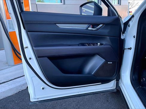 Used 2020 MAZDA CX-5 Signature image 22