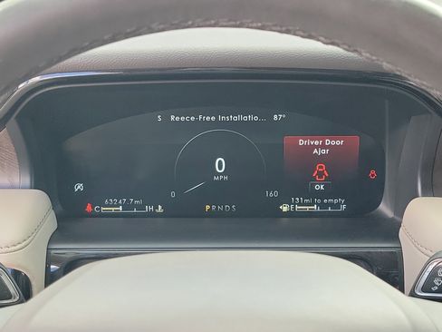 Used 2022 Lincoln Nautilus Reserve w/ Equipment Group 201A image 27