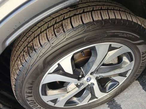 Used 2020 Subaru Outback Touring XT image 12