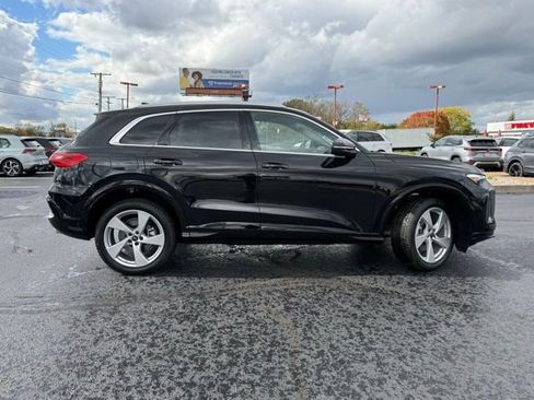New 2025 Audi Q5 Premium Plus image 9