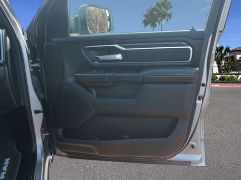 Used 2024 RAM 1500 Lone Star image 13