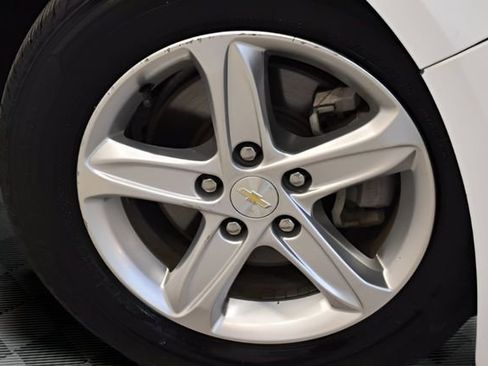 Used 2022 Chevrolet Malibu LT FWD image 30