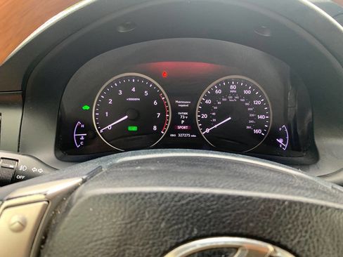 Used 2013 Lexus ES 300h image 15