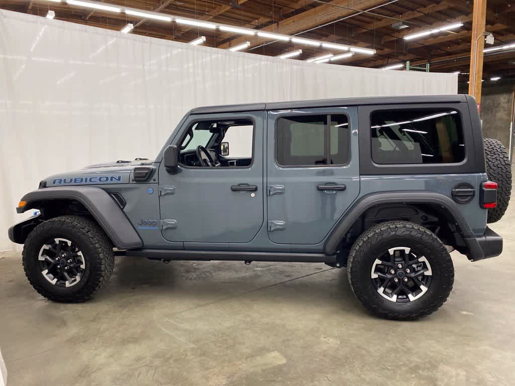 Used 2024 Jeep Wrangler Unlimited Rubicon 4xe AWD/4WD image 3