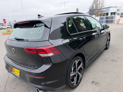 New 2026 Volkswagen GTI SE FWD image 6
