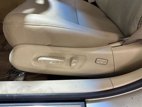 Used 2011 Lexus ES 350 350 image 19