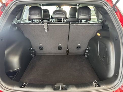 Used 2024 Jeep Compass Limited w/ High Altitude Package image 7