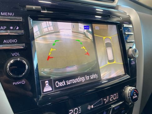 Used 2020 Nissan Murano SL image 22