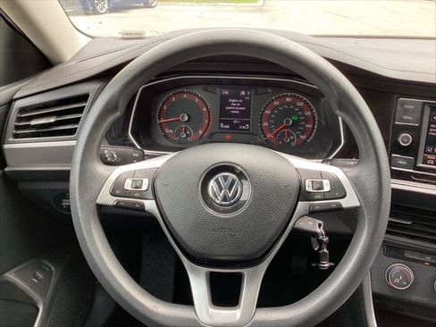 Used 2020 Volkswagen Jetta S w/ Driver Assistance Package FWD image 27