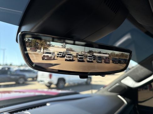 Used 2024 GMC Sierra 1500 AT4X image 19