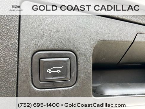 Certified 2024 Cadillac XT4 Luxury w/ Cold Weather Package AWD/4WD image 14