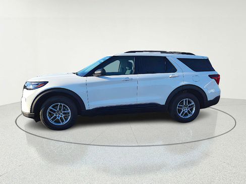 New 2026 Ford Explorer Active image 4