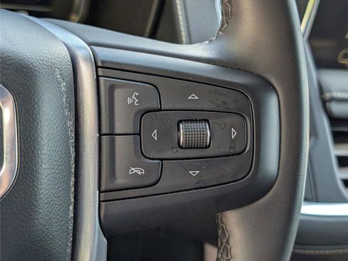 Used 2024 GMC Yukon SLT AWD/4WD image 27