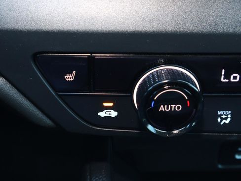 Used 2025 Honda Accord SE image 27