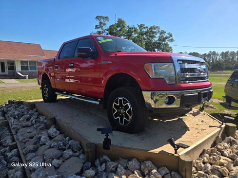 Used 2014 Ford F150 XLT w/ Equipment Group 302A Luxury AWD/4WD image 2