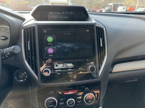 Used 2023 Subaru Forester Limited image 2