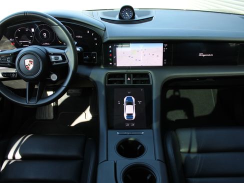 Certified 2024 Porsche Taycan 4S image 22