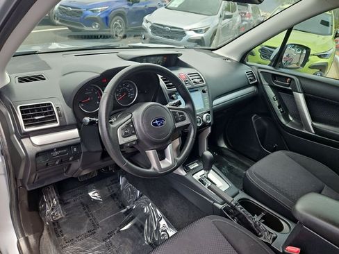 Used 2018 Subaru Forester 2.5i Premium w/ All-Weather Package AWD/4WD image 10