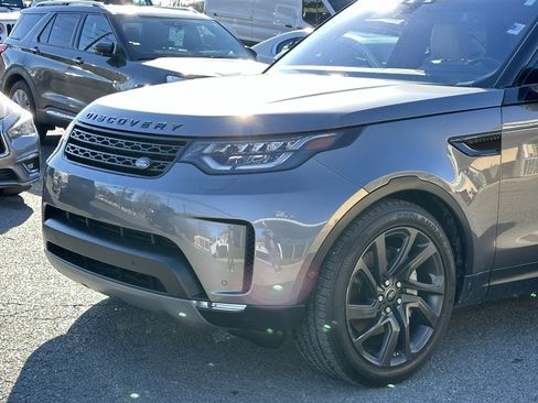 Used 2019 Land Rover Discovery HSE image 36