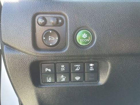 Used 2024 Honda Ridgeline Black Edition image 36