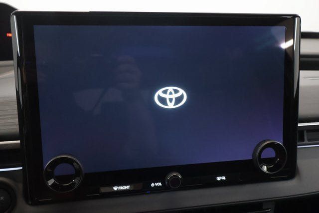New 2026 Toyota C-HR AWD/4WD image 20