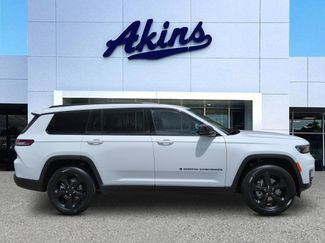 Certified 2024 Jeep Grand Cherokee L Limited w/ Black Appearance Package RWD video 1