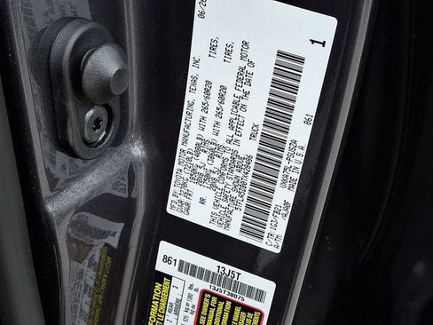 New 2026 Toyota Tundra SR5 AWD/4WD image 11