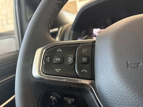 New 2026 RAM 3500 Laramie AWD/4WD image 30