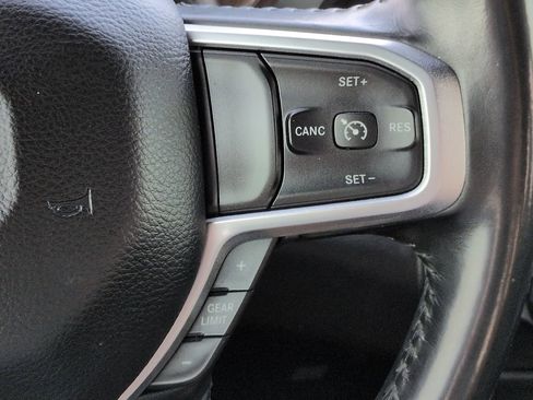 Used 2019 RAM 1500 Big Horn AWD/4WD image 25
