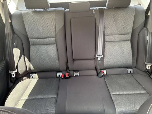 Used 2025 Nissan Rogue SV FWD image 40