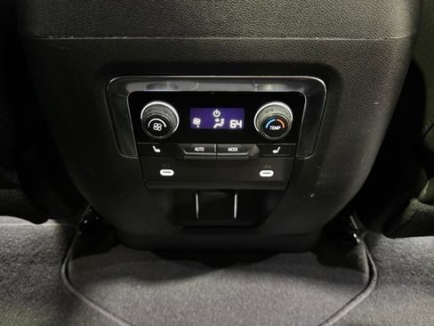 Used 2023 Chevrolet Tahoe High Country image 19