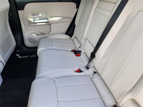 Certified 2025 Mercedes-Benz GLB 250 4MATIC image 12