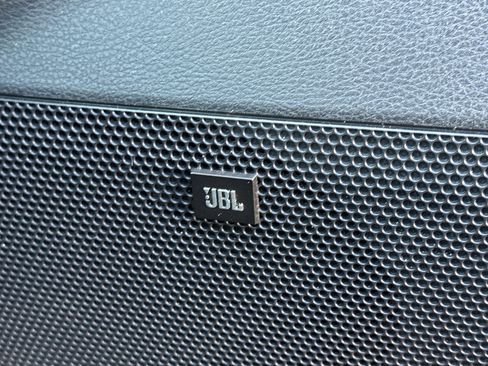 Used 2015 Toyota Tundra Platinum image 39