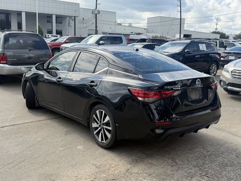 Used 2020 Nissan Sentra SV w/ SV Premium Package FWD image 7