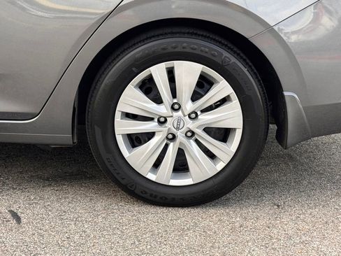 Certified 2024 Nissan Sentra S FWD image 10