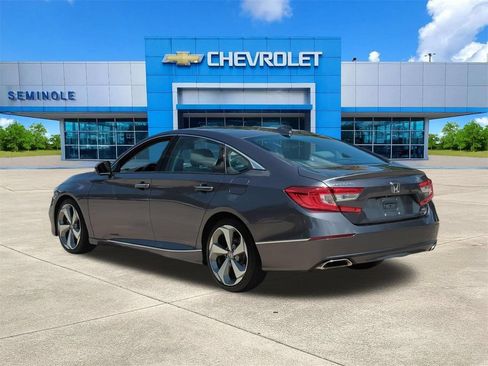 Used 2019 Honda Accord Touring image 3