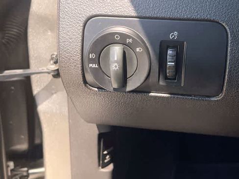 Used 2008 Ford Mustang Coupe RWD image 28
