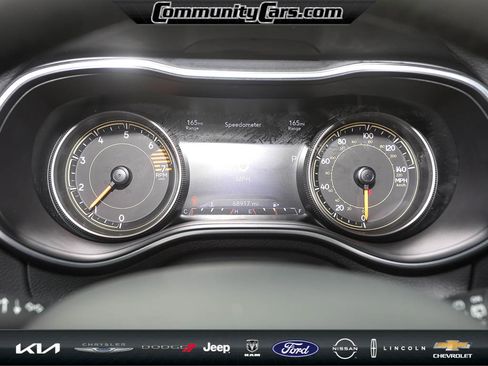 Used 2023 Jeep Cherokee Altitude Lux image 14