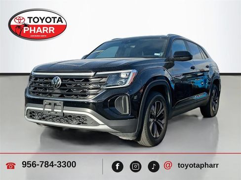 Used 2024 Volkswagen Atlas Cross Sport SE FWD image 1