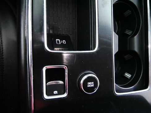 Used 2023 Lincoln Aviator AWD image 29