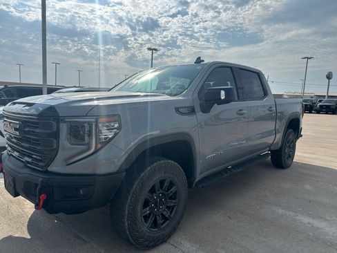Used 2024 GMC Sierra 1500 AT4X AWD/4WD image 7
