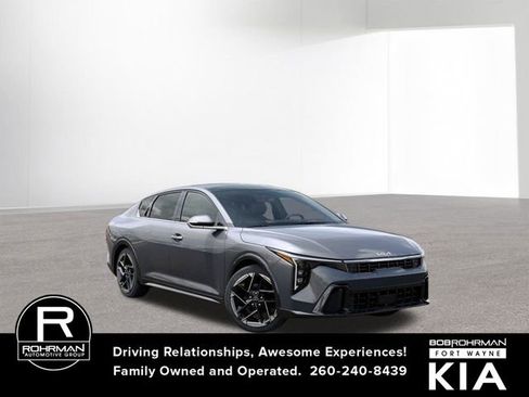 New 2025 Kia K4 GT-Line image 10