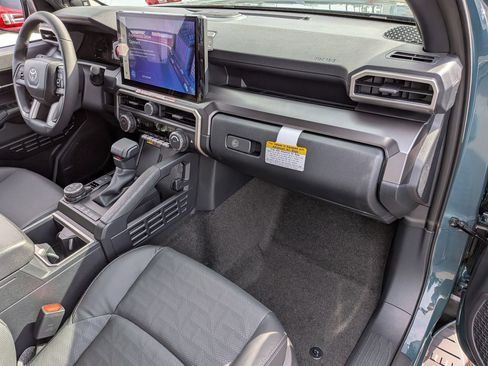 New 2025 Toyota 4Runner TRD Off-Road Premium image 25