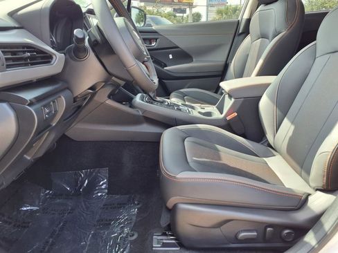 New 2025 Subaru Crosstrek 2.5i Limited w/ Crosstrek Mirror Package image 8