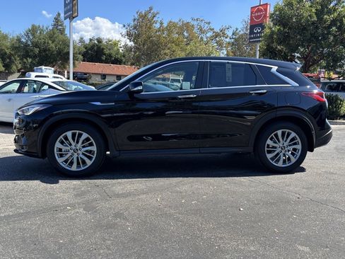 Certified 2024 INFINITI QX50 Pure image 9