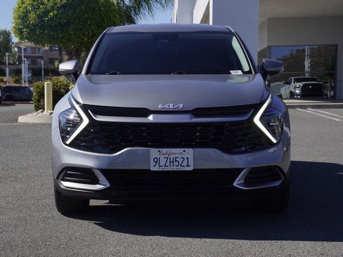 Used 2024 Kia Sportage EX image 9