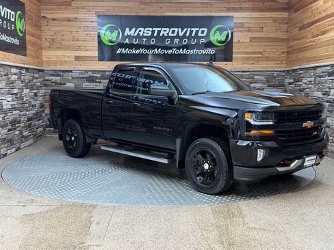 Used 2018 Chevrolet Silverado 1500 LT w/ All Star Edition image 1
